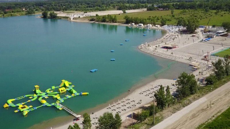 Pénteken nyitott a Lupa-tavi strandkomplexum, a legolcsóbb jegy 1000 forint