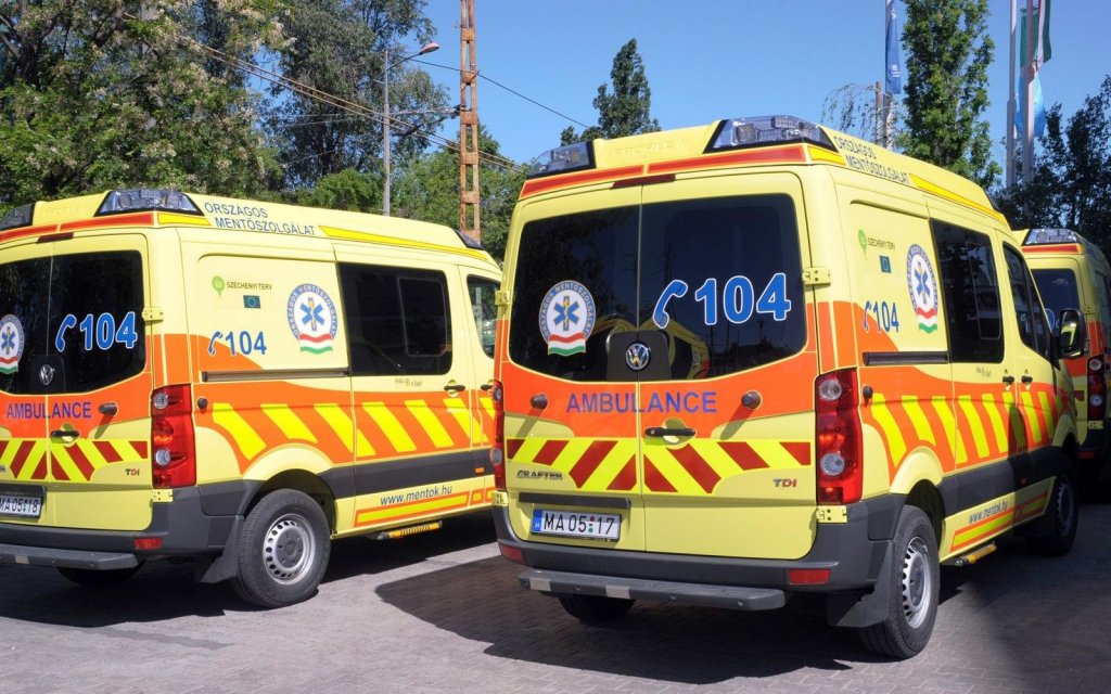 Mentősökre támadt a szentendrei férfi