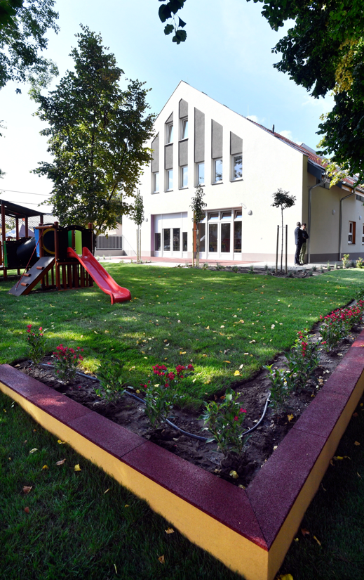 Átadták a szentendrei református óvoda új szárnyát