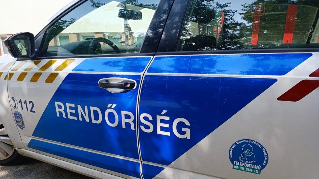 Fegyveresen elkövetett garázdaság miatt indított büntetőeljárást a rendőrség