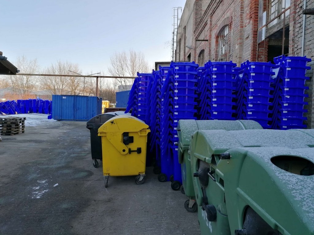 Szelektív hulladékgyűjtők házhozszállítása 65 éven felettieknek