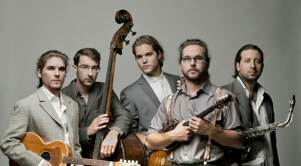 A rangos 10. helyre került a Söndörgő Gyezz című lemeze