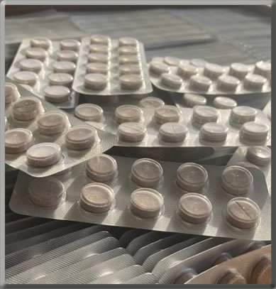 Hétfőtől ingyenesen átvehetőek a szúnyoglárva elleni tabletták