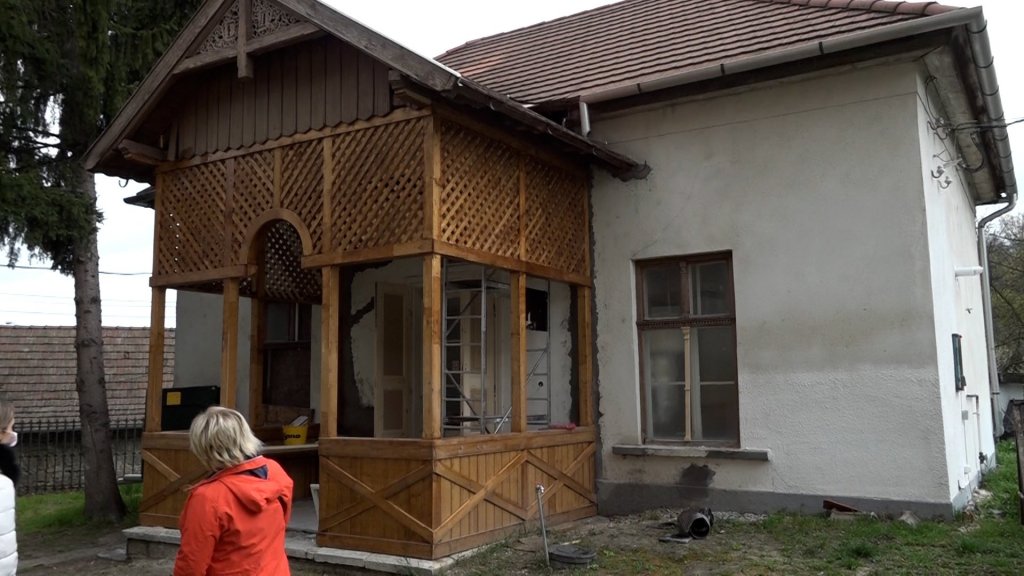 Megújul a Budakalászi Szerb Egyház épülete