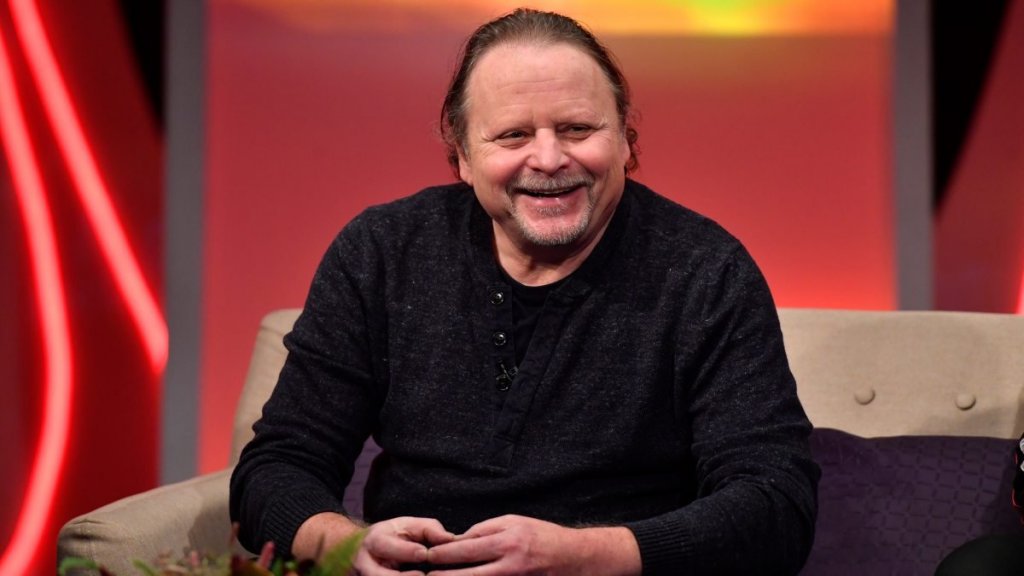 Gálaesttel ünneplik Várkonyi Mátyás 75. születésnapját Szentendrén