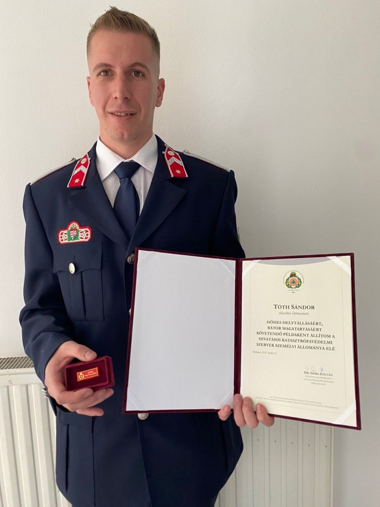Főigazgató elismerésben részesült egy szentendrei tűzoltó