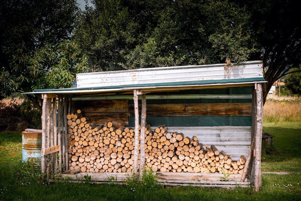 A tartós hideg időjárás miatt az Operatív Törzs közlése alapján a tűzifa kiszállítása továbbra is zavartalanul zajlik