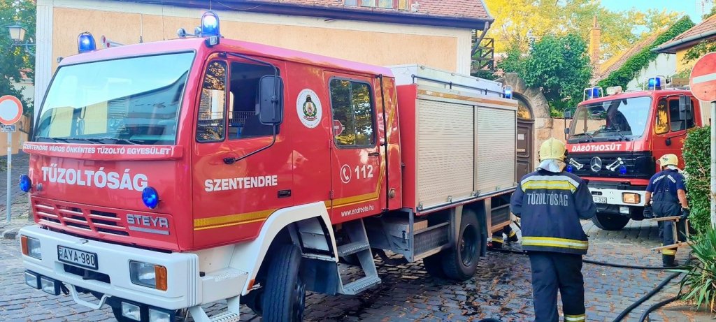 Tűz Szentendre belvárosában
