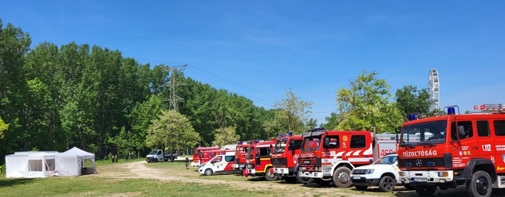 Szentendre Város Önkéntes Tűzoltó Egyesület csapata várja a jelentkezőket