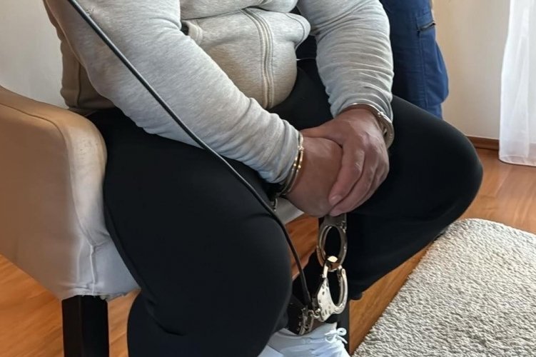 VIDEÓ! - Apa, a lánya és harmadik társuk bérelt autókat adtak el jogtalanul 