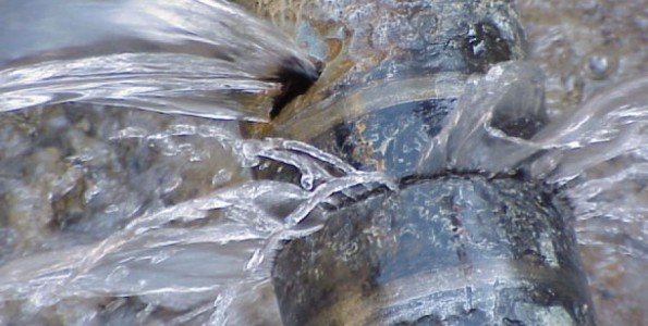 DMRV: SZENNYVÍZ NYOMÓVEZETÉK MEGHIBÁSODÁS