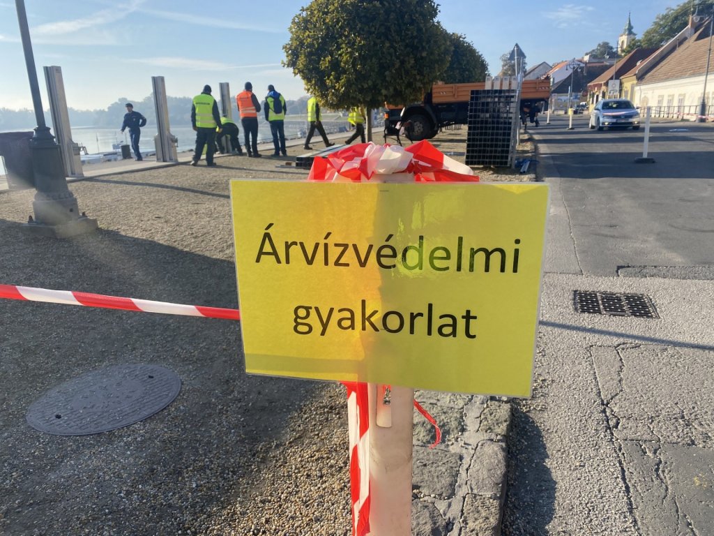 Lezárják Duna korzó Bem utca és Lázár cár tér közötti szakaszt szerdán 6:00-14:00 között