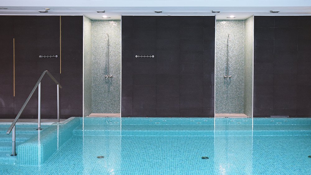 A V8 Uszoda és Wellness újra megnyitja kapuit